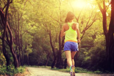 Menciptakan Jarak Sehat dari Tuntutan Diri